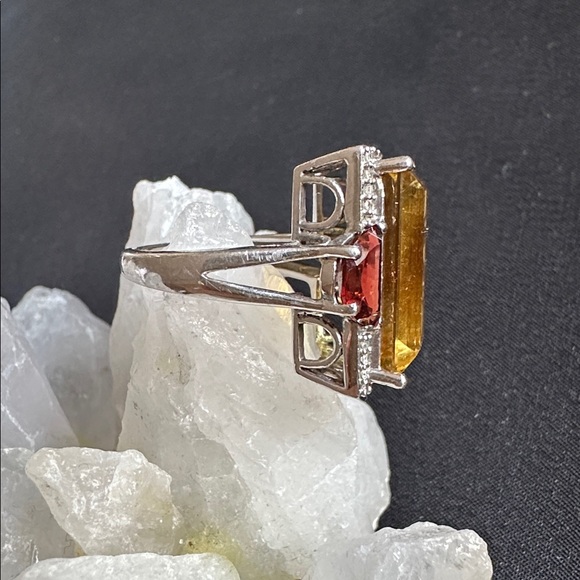 Citrine & garnet EUC ring. Emerald & fancy cut genuine gemstones in 925 sterling - Picture 2 of 8